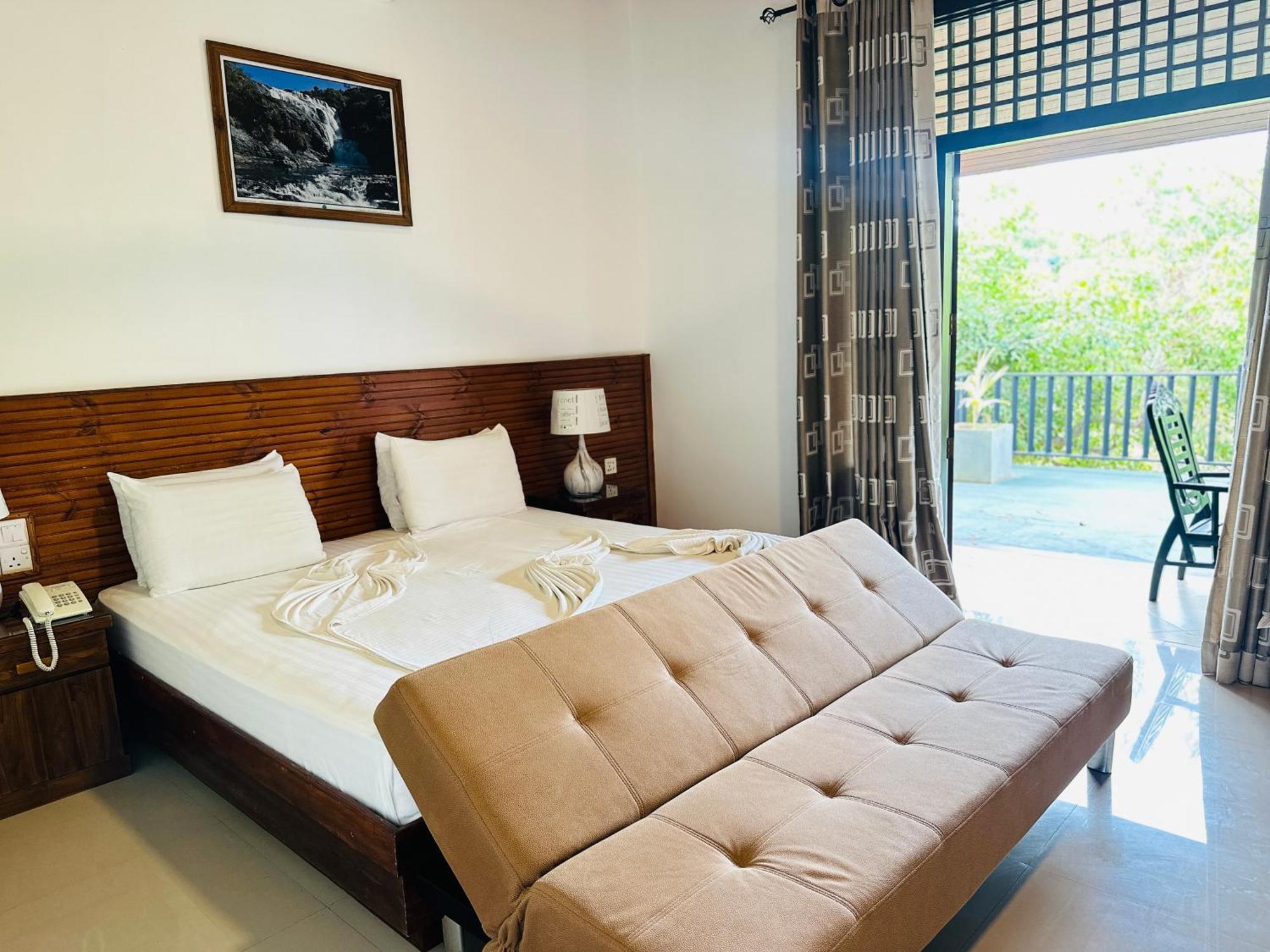 Gamodh Citadel Resort Anuradhapura Dış mekan fotoğraf