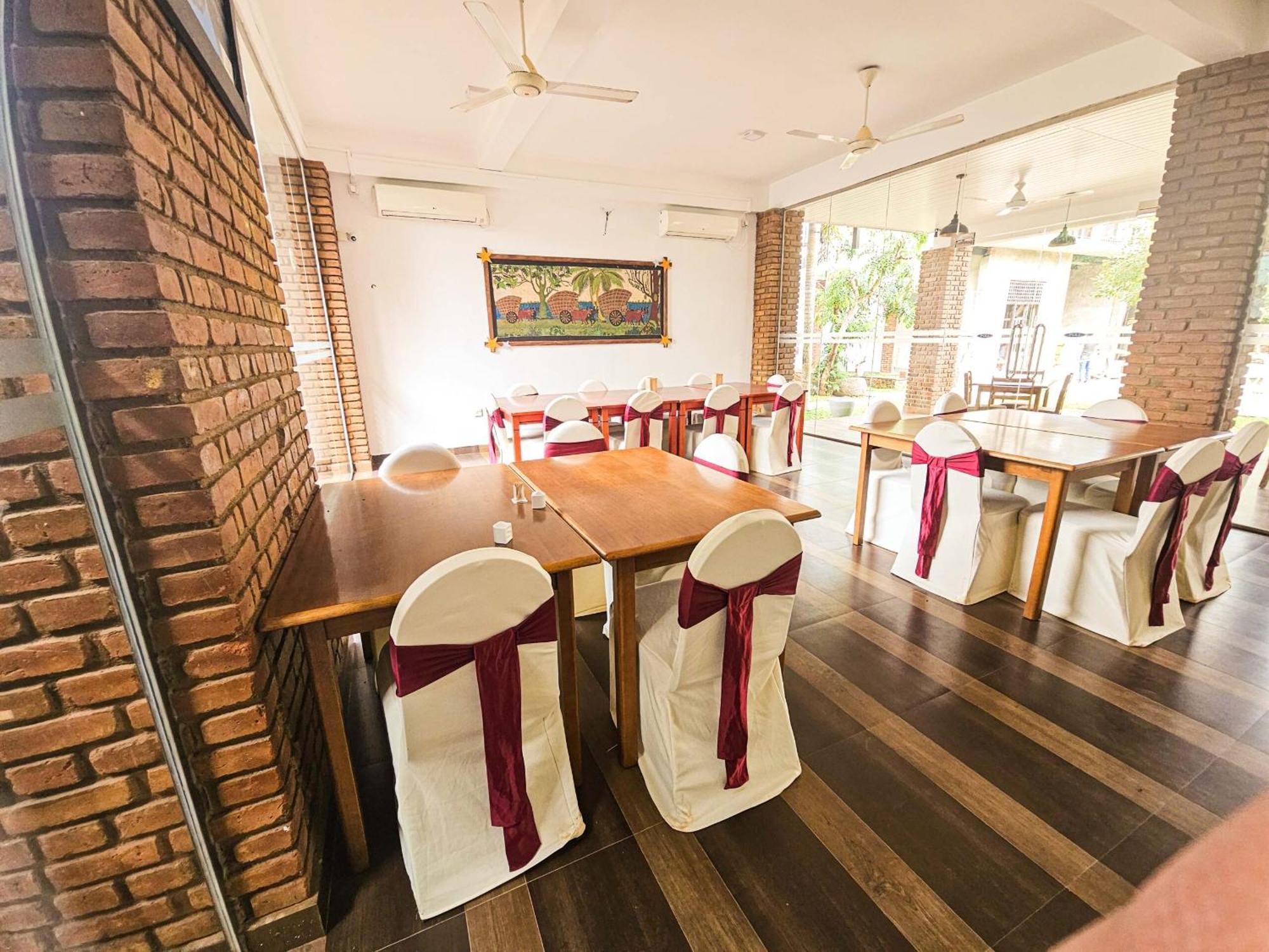 Gamodh Citadel Resort Anuradhapura Dış mekan fotoğraf
